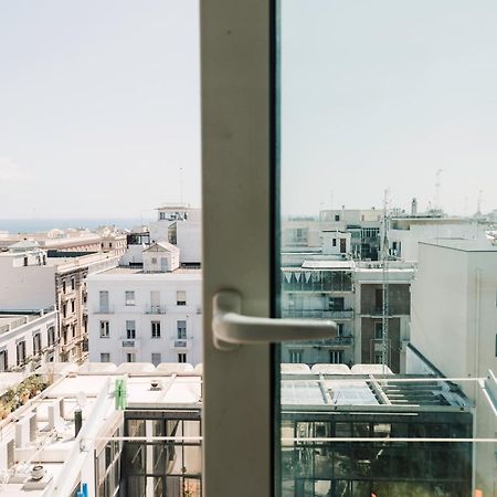 Bari Central Suite - Central Apartment With Sea View - Bari Zewnętrze zdjęcie