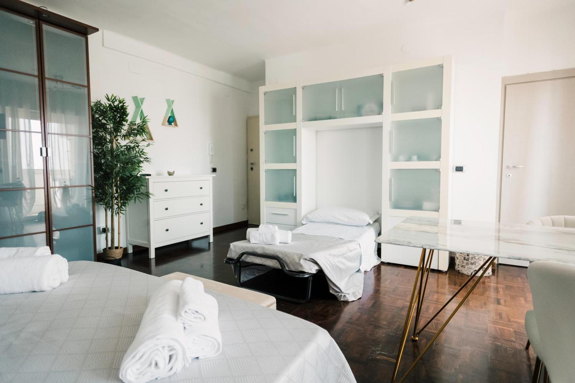 Bari Central Suite - Central Apartment With Sea View - Bari Zewnętrze zdjęcie